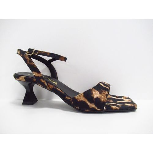 LABARCA sandaal bruin midden