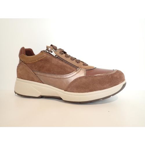 XSENSIBLE veterschoen bruin midden